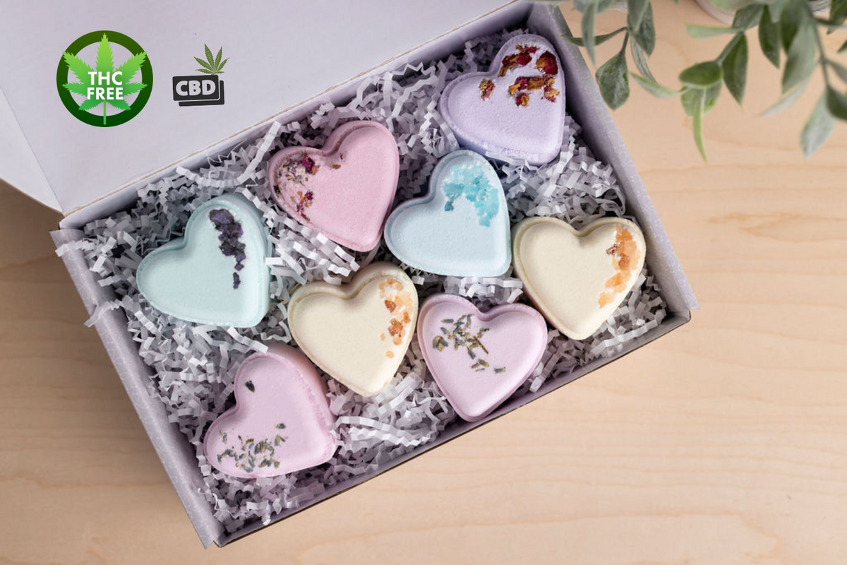 CBD - 8 Bath bombs set -  perfect for a relaxing Valentine&#39;s day bath