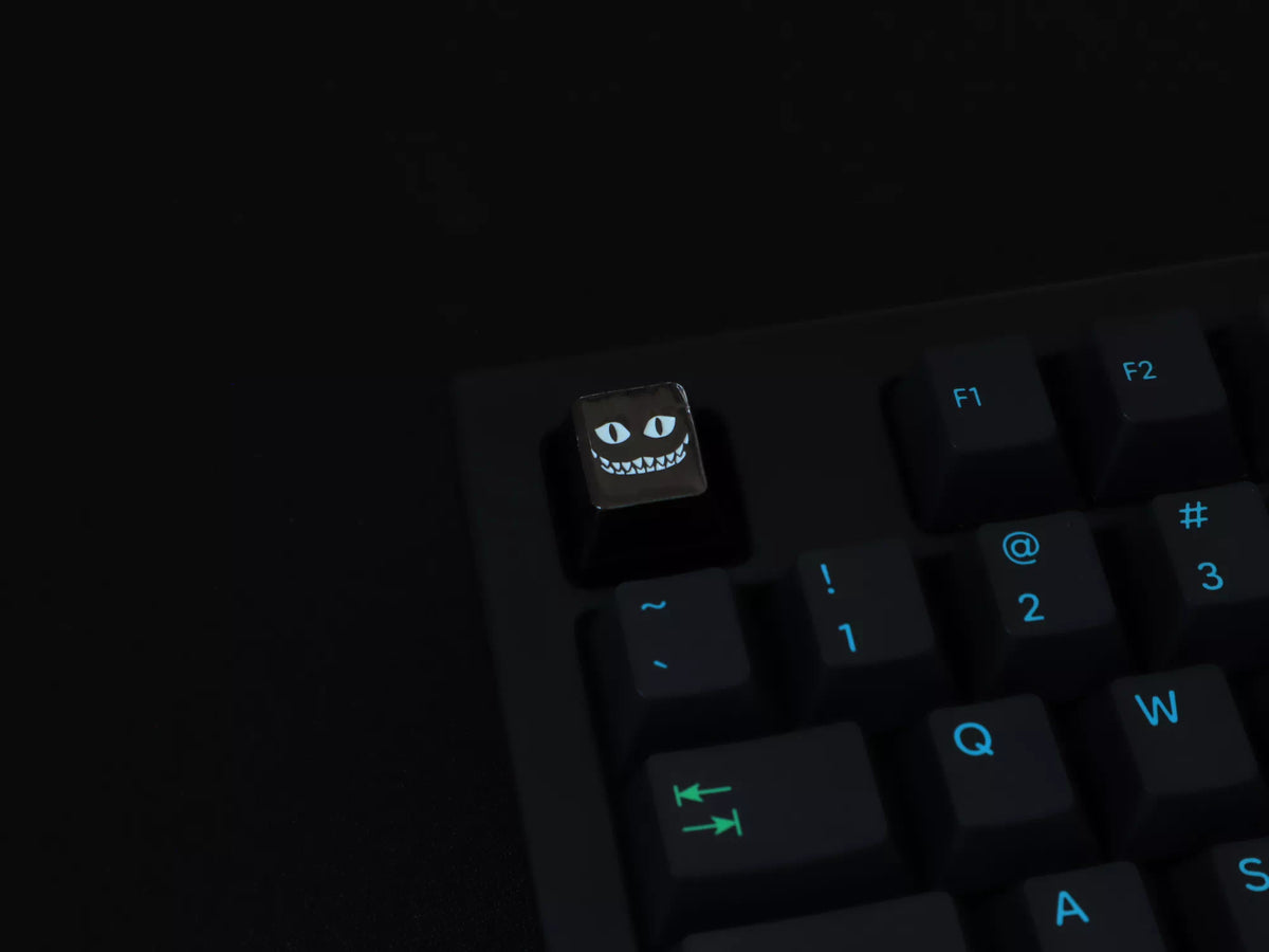 Cheshire Grin Keycap by Terra Keycaps