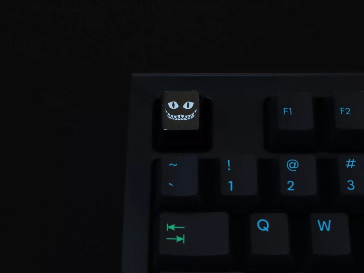 Cheshire Grin Keycap by Terra Keycaps