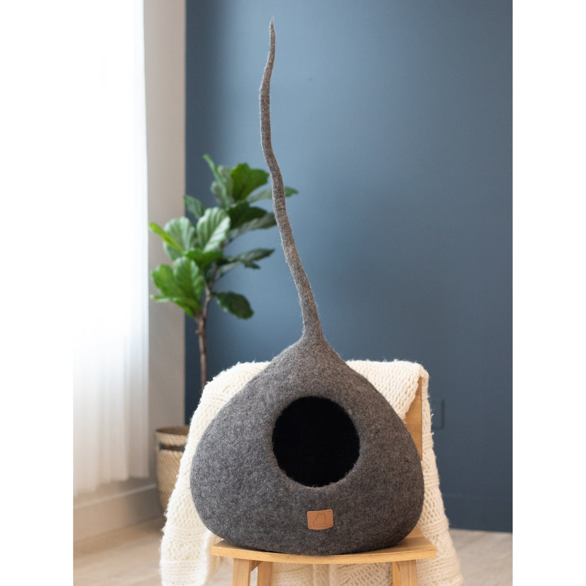 Stone Gray | Tail Style Cave