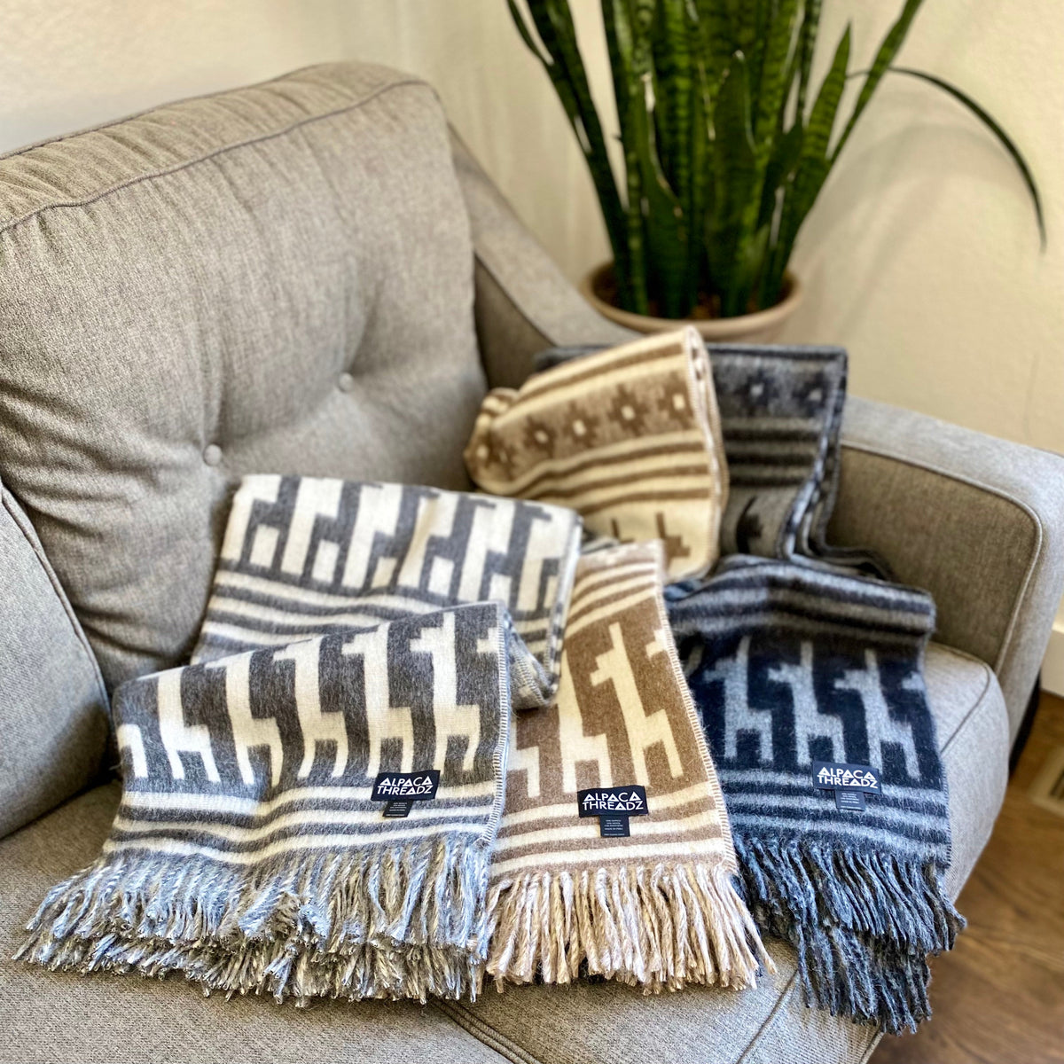 Alpaca Wool Throw Blanket