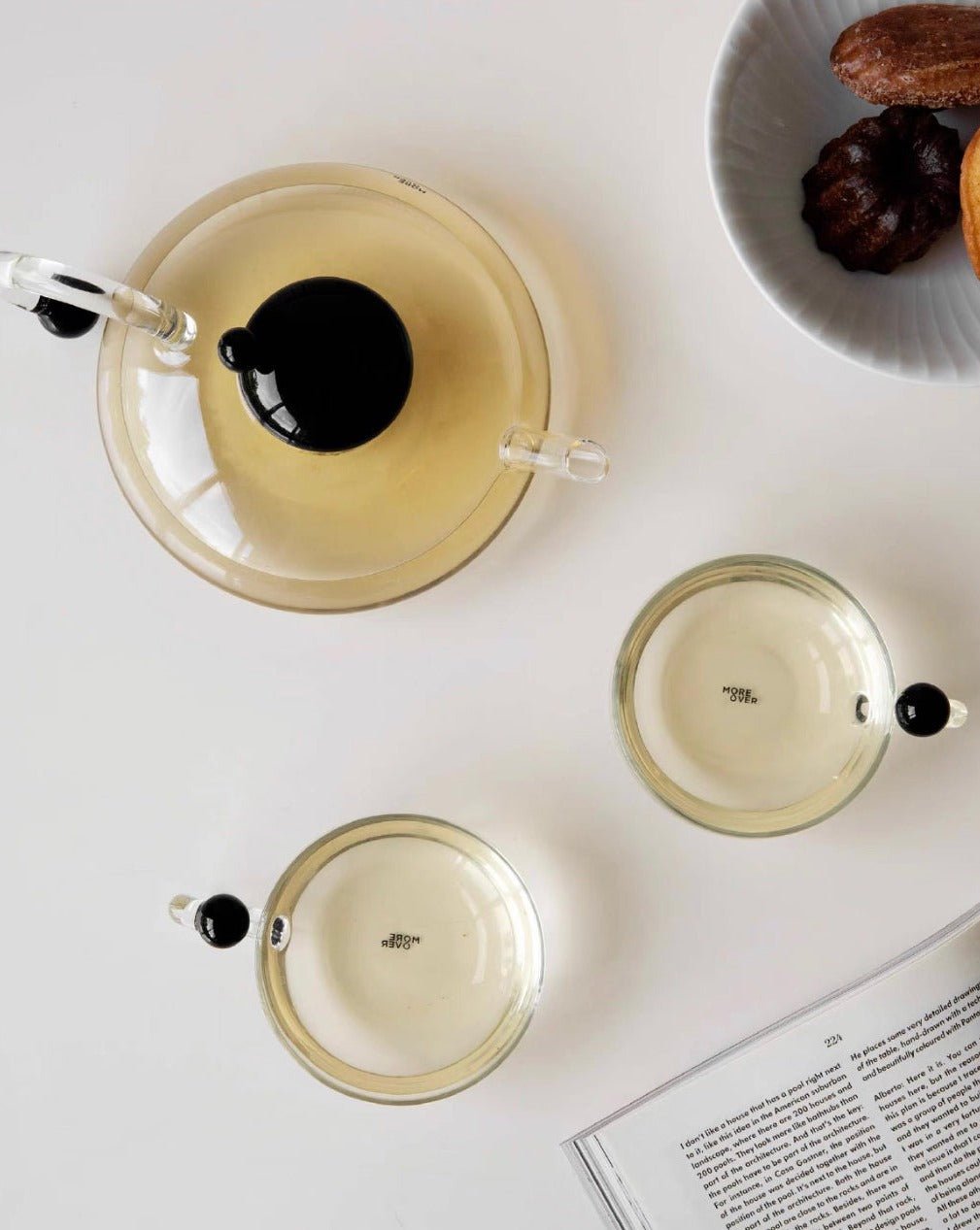 Nordic Style Vintage Glass Tea Set ( 1 Tea Kettle With Loose Leaf Infuser + 2 Cups )