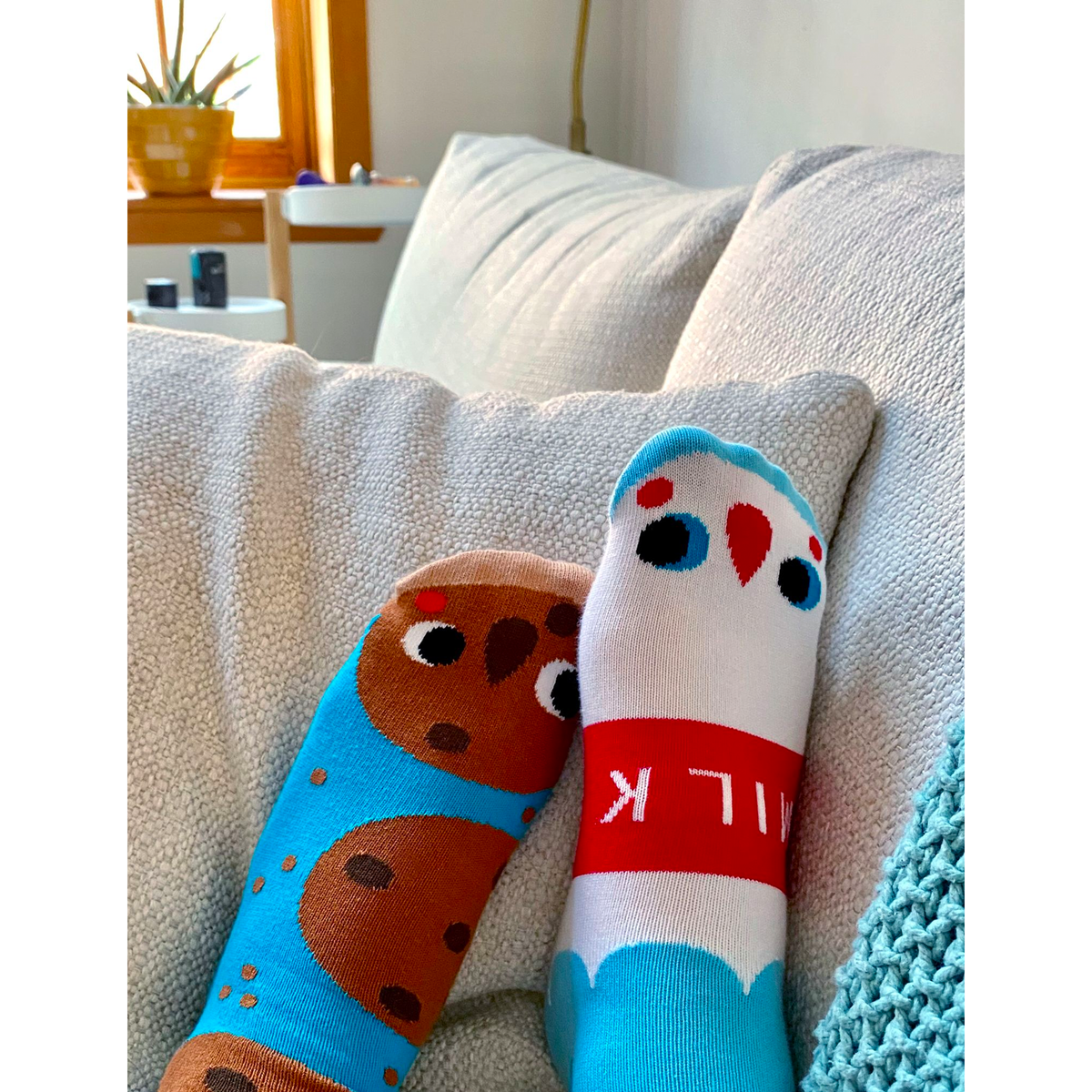 ADULT MILK &amp; COOKIES SOCKS