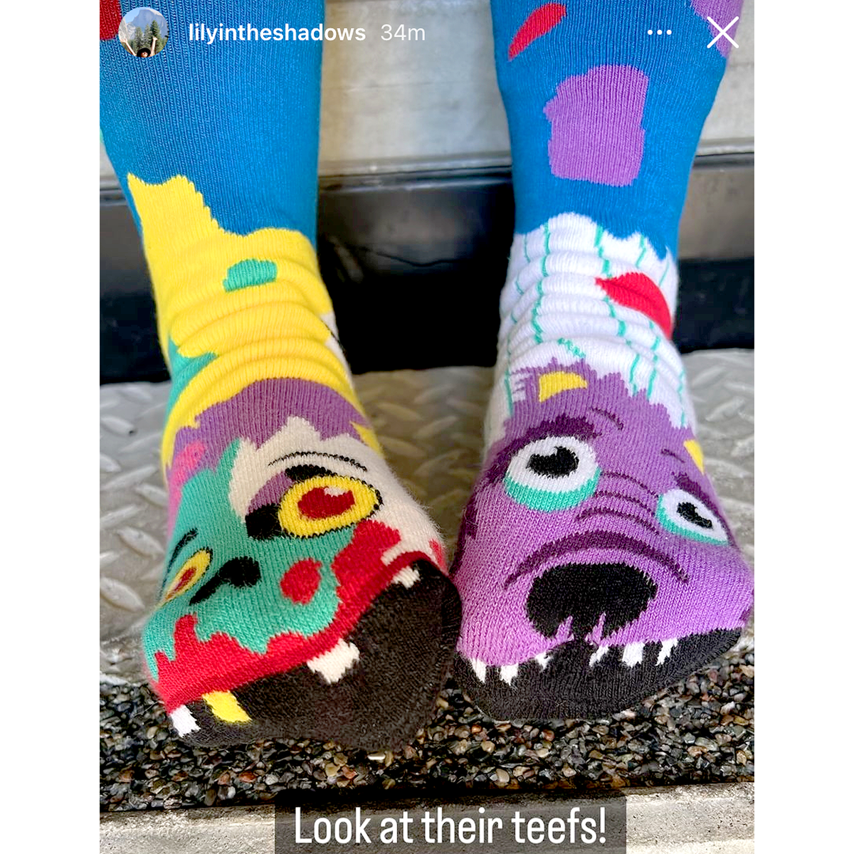 ADULT ZOMBIE &amp; WEREWOLF SOCKS