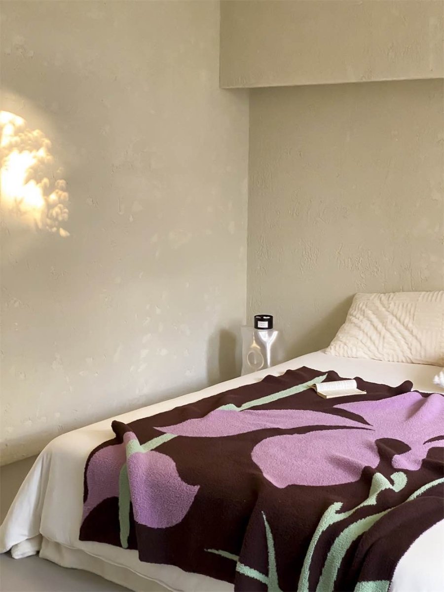 Terracotta Iris Throw Blanket - Warm Thick Earthy Tone Fall Blanket - Iris Throw Blanket - INSPECIAL HOME